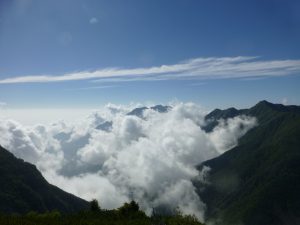 雲の起る時